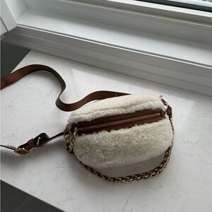 Michael Kors - Sherpa Belt Bag